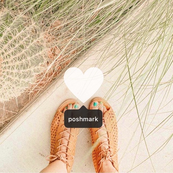 ✨DESERT DARLING CO.✨ - Picture 1 of 12